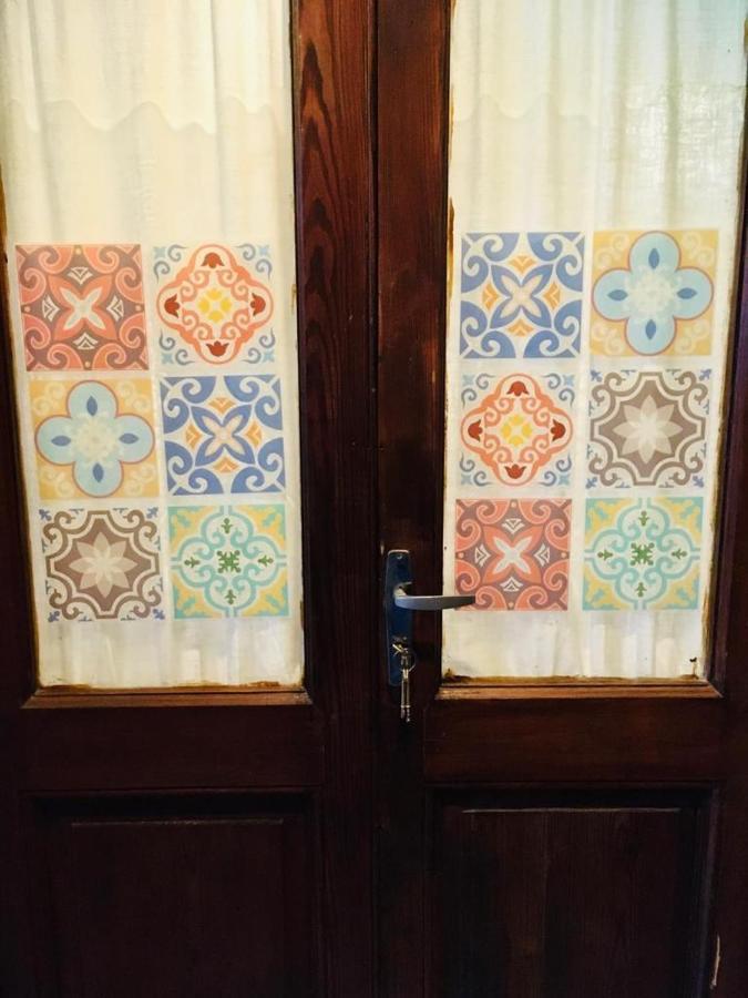 Estudio Taller De Tejas Colonia B&B Колония-дель-Сакраменто Экстерьер фото